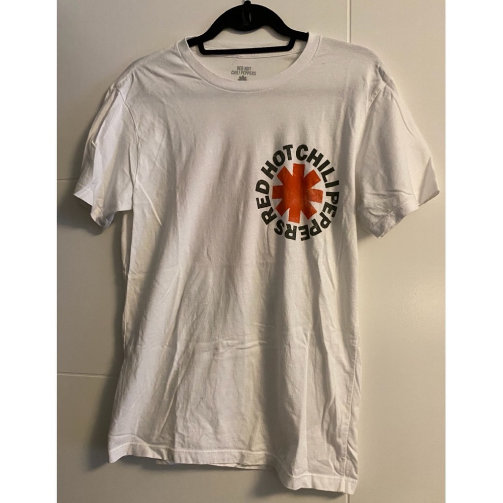 Red Hot Chili Peppers tee